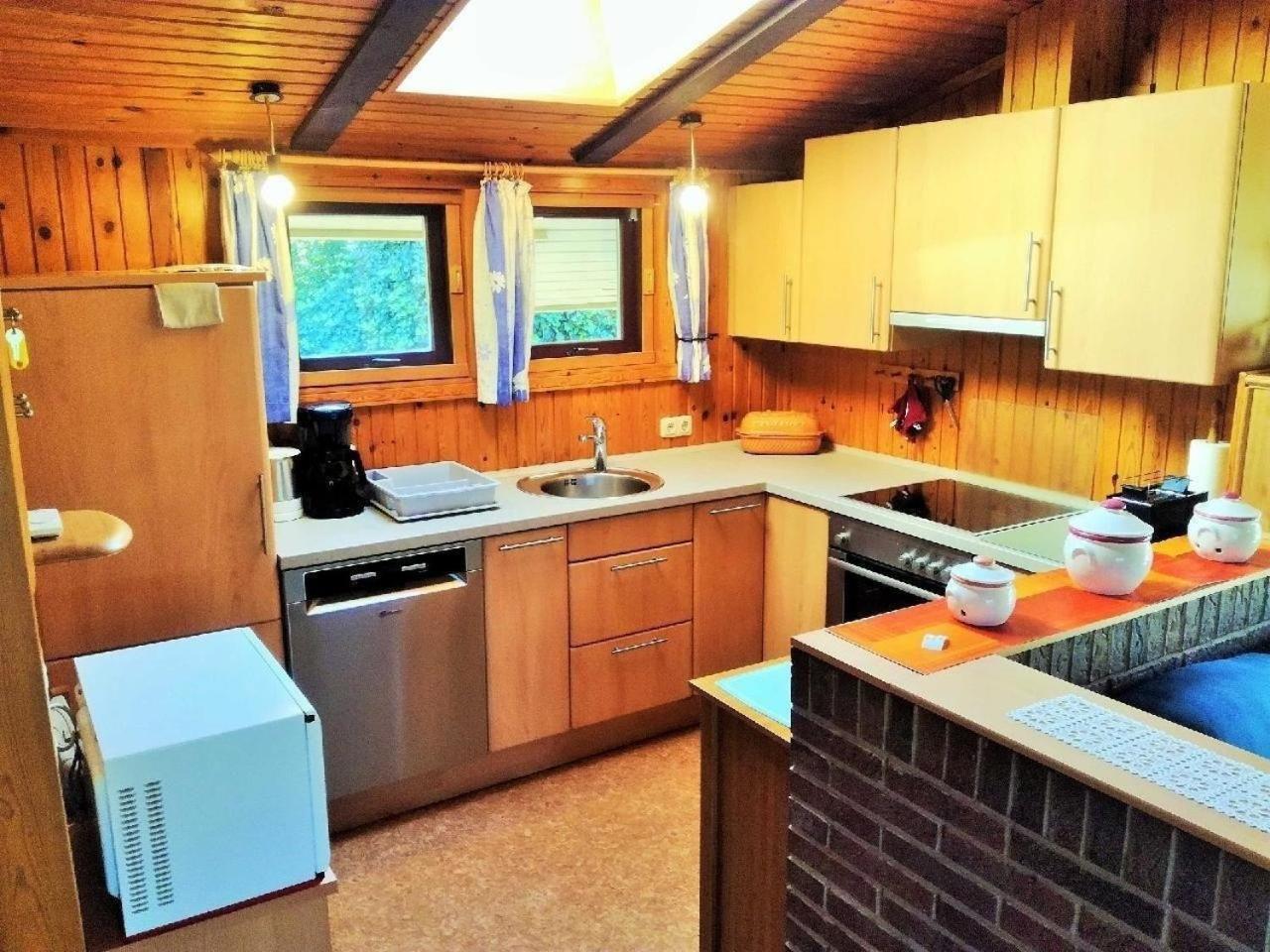 Freistehendes Ferienhaus In Rott Mit Eigenem Garten, Schoener Weitblick, Klimaanlage, Sauna Und Kamin Extertal Extérieur photo